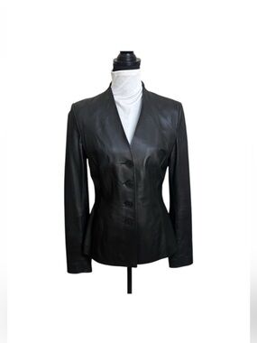 Danier classic black leather button front contemporary blazer jacket size small